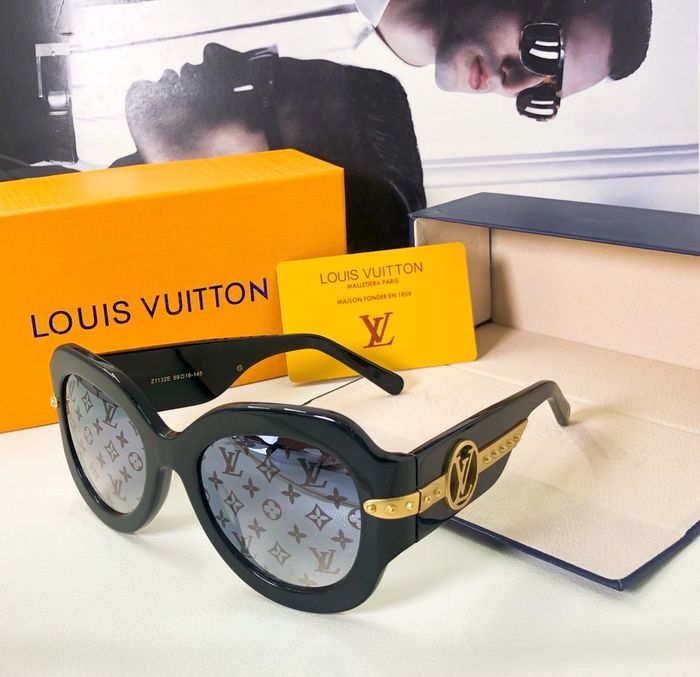 Louis Vuitton Sunglasses Top Quality LVS00270